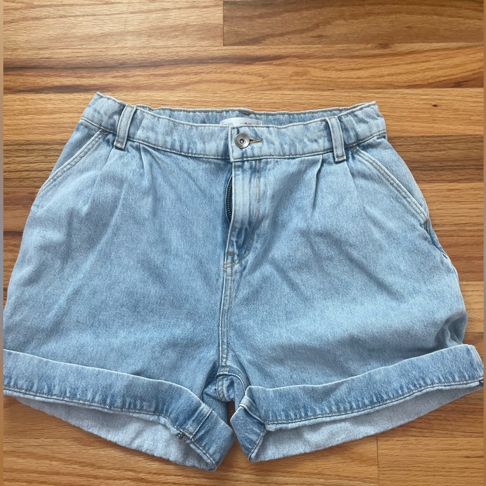 Denim light blue jean shorts for girls 13-14.